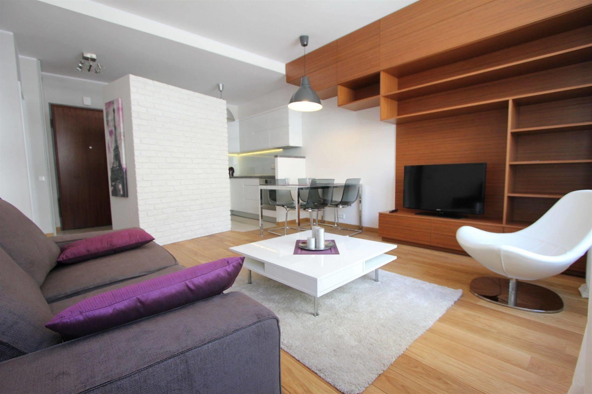 Capital Apartments - Centrum - Pokorna Apartment Warsaw